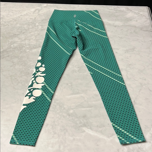 Free People FP Movement never better heritage green logo legging sports bra. NWT - Picture 13 of 13